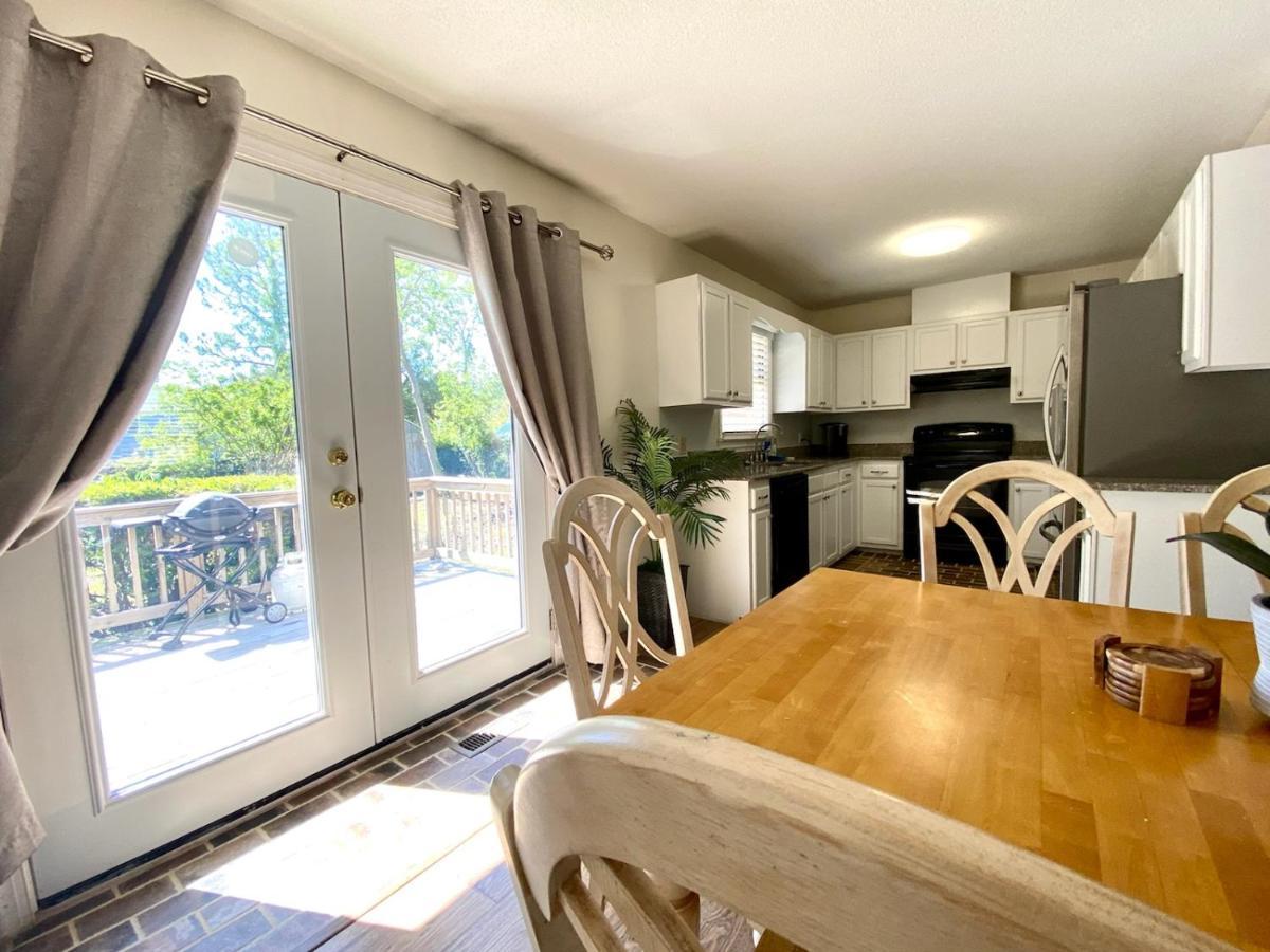 ווילמינגטון Cozy Three Bedroom House With Fireplace מראה חיצוני תמונה